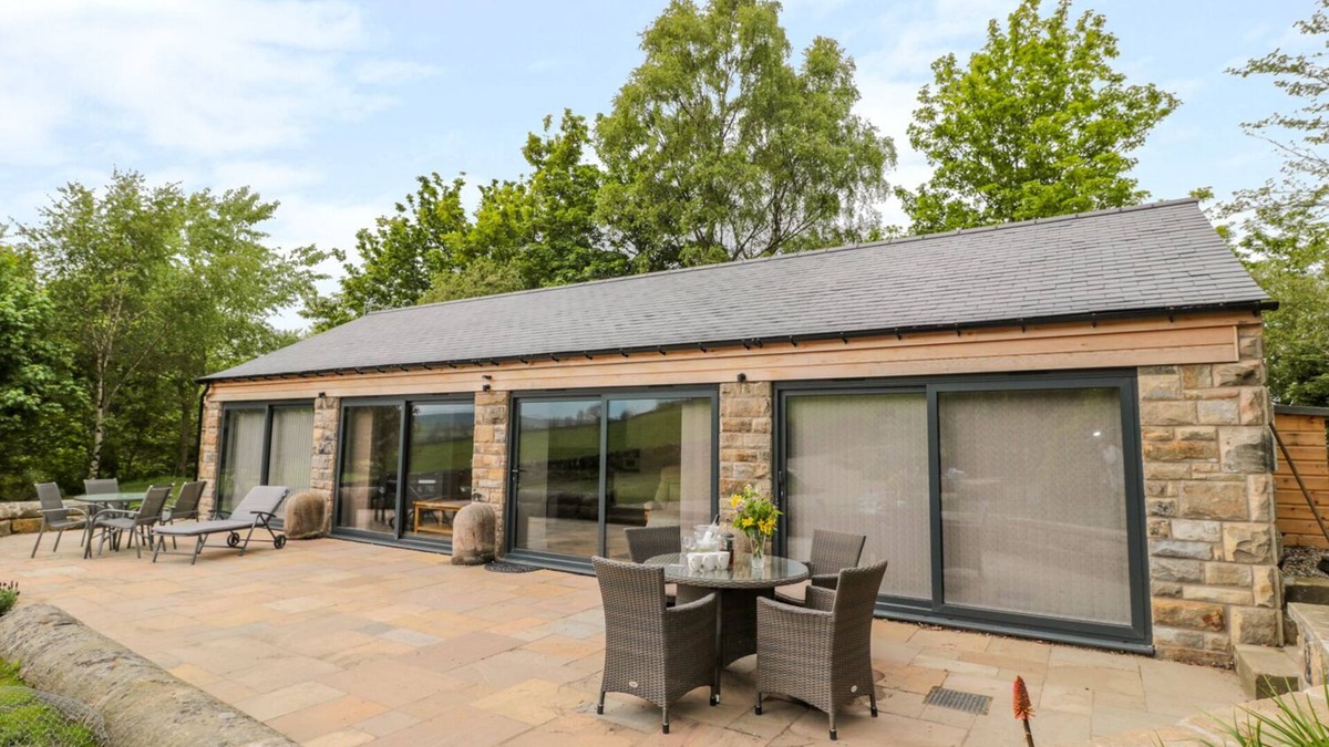 Edlingham Cottage | COAL DROPS, pet friendly, country holiday cottage in Alnwick