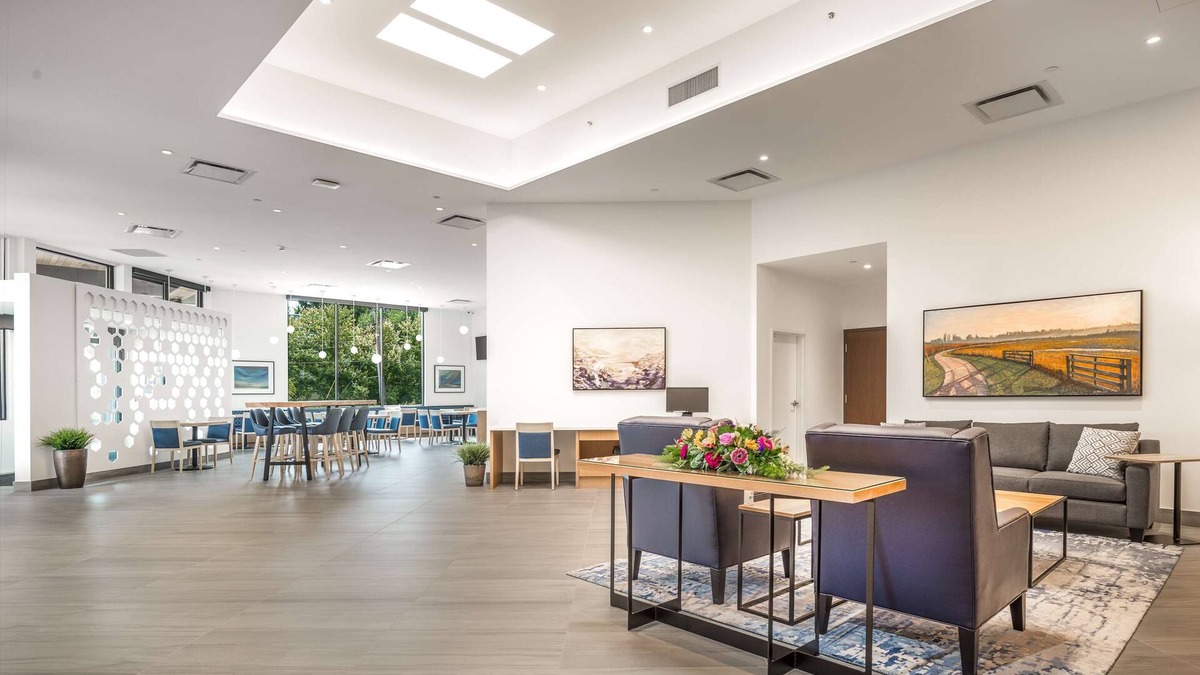 Delta Hotel | Coast Tsawwassen Inn