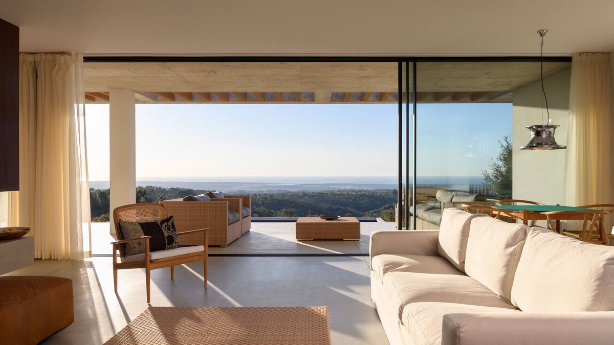 Sao Francisco da Serra Villa | Coast View Villa by CadenzaLux