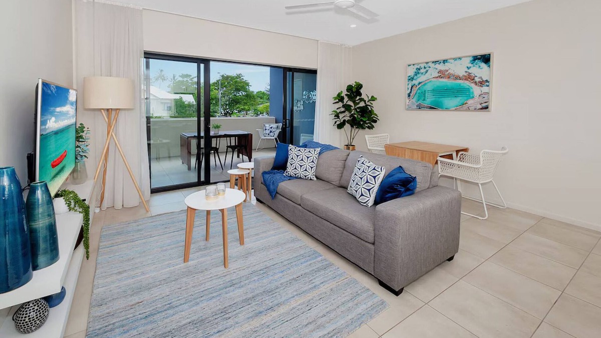 Cairns North Apartment | Coastal 2-Bed with Parking & Pool by the Ocean