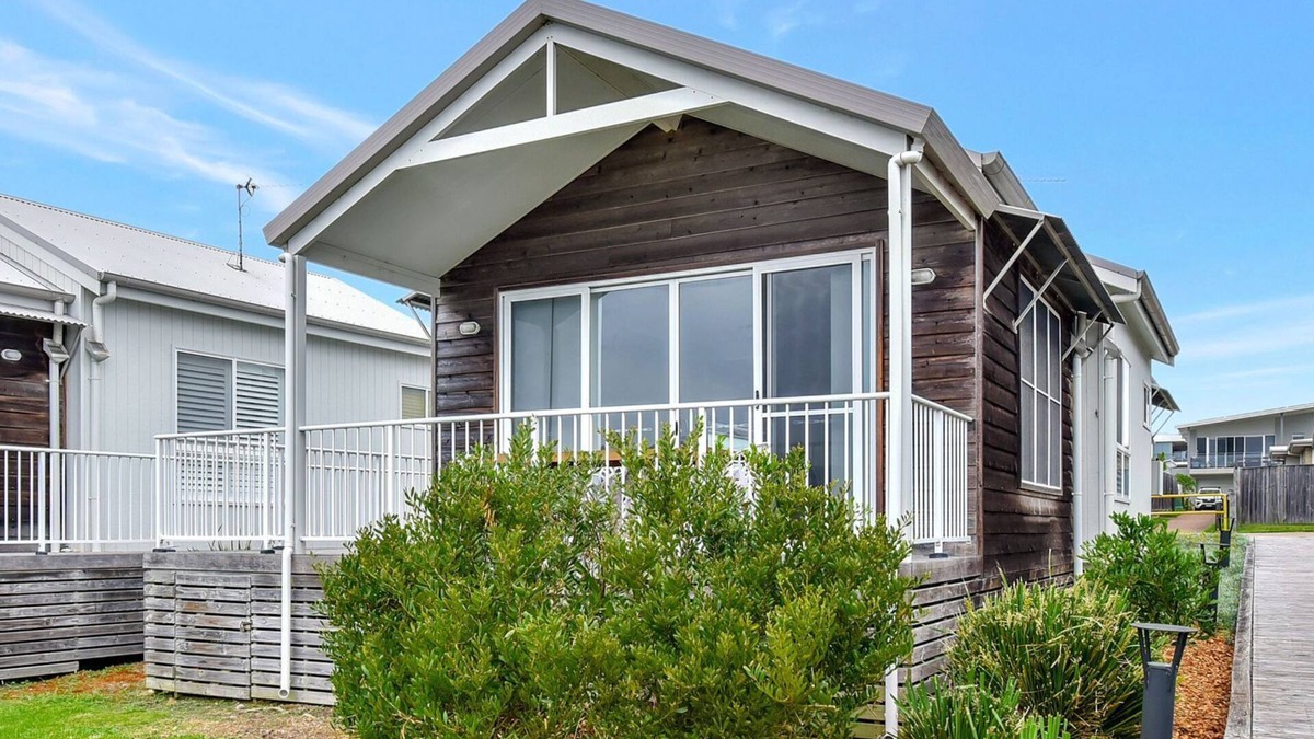 Caves Beach Villa | Coastal Breeze at Caves Beach Villas