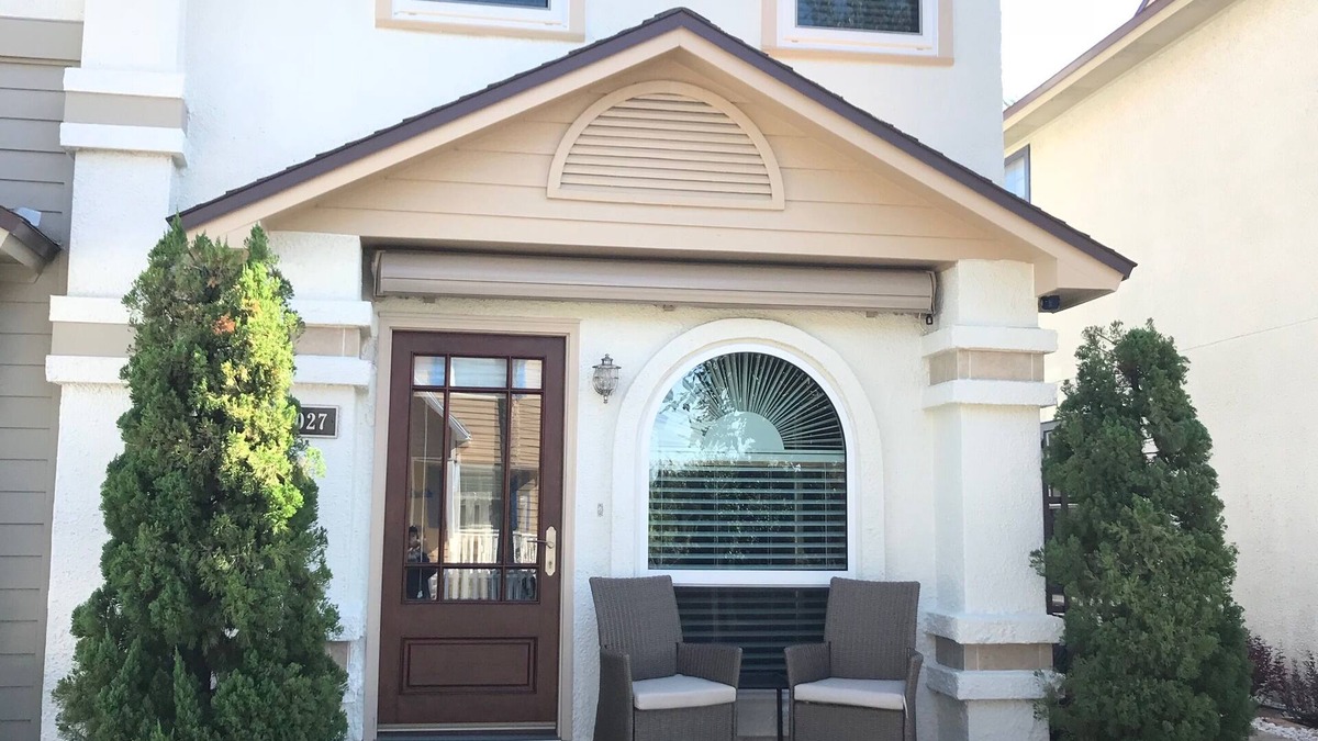 Jacksonville Beach House | Coastal Charm Townhome Steps from the Beach