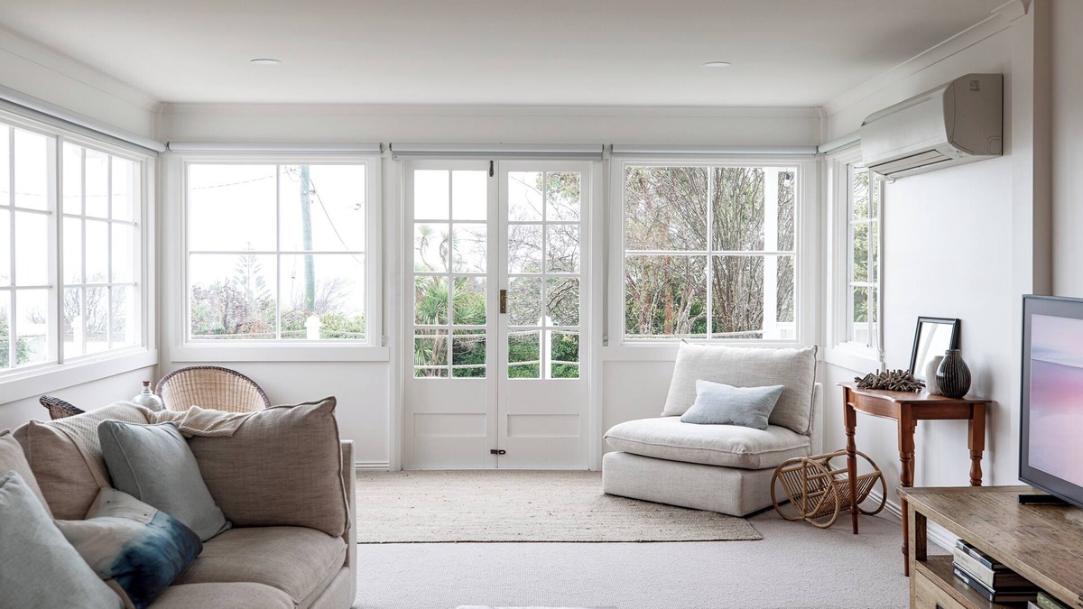 Bridport House | Coastal charm central to Beaches and Eateries
