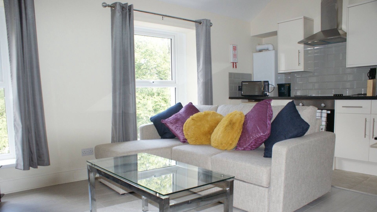 Uplands Apartment | Coastal City Rooms - Uplands
