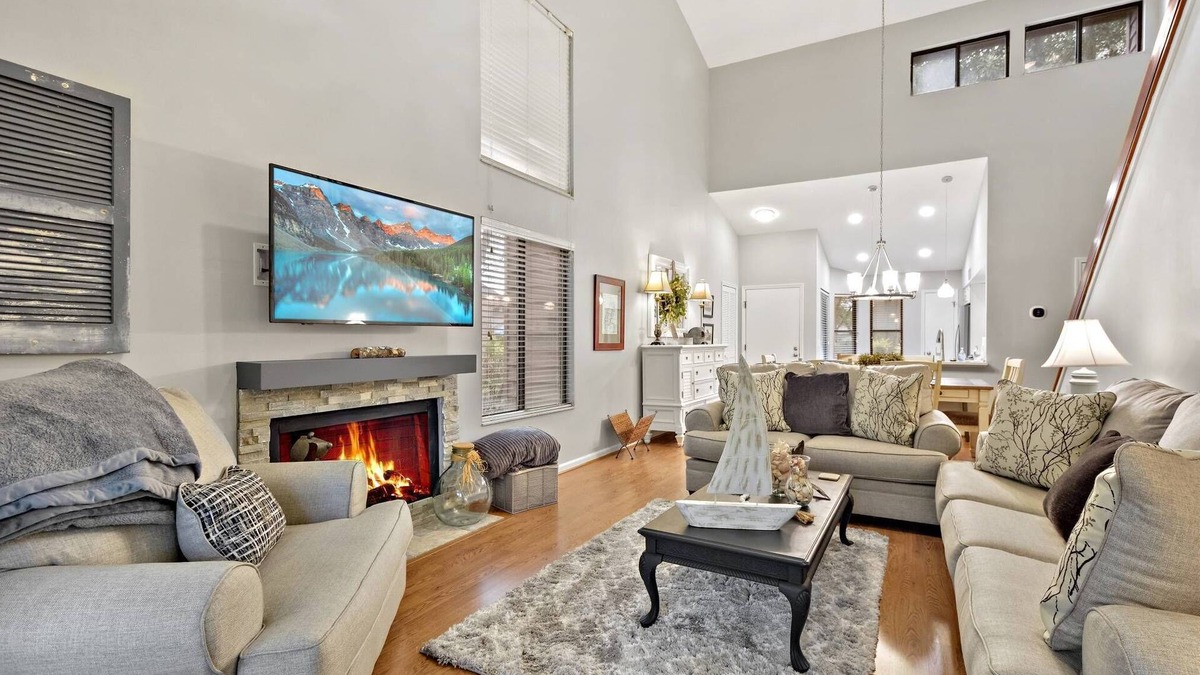 St. Simons Island Condo | Coastal Comfort