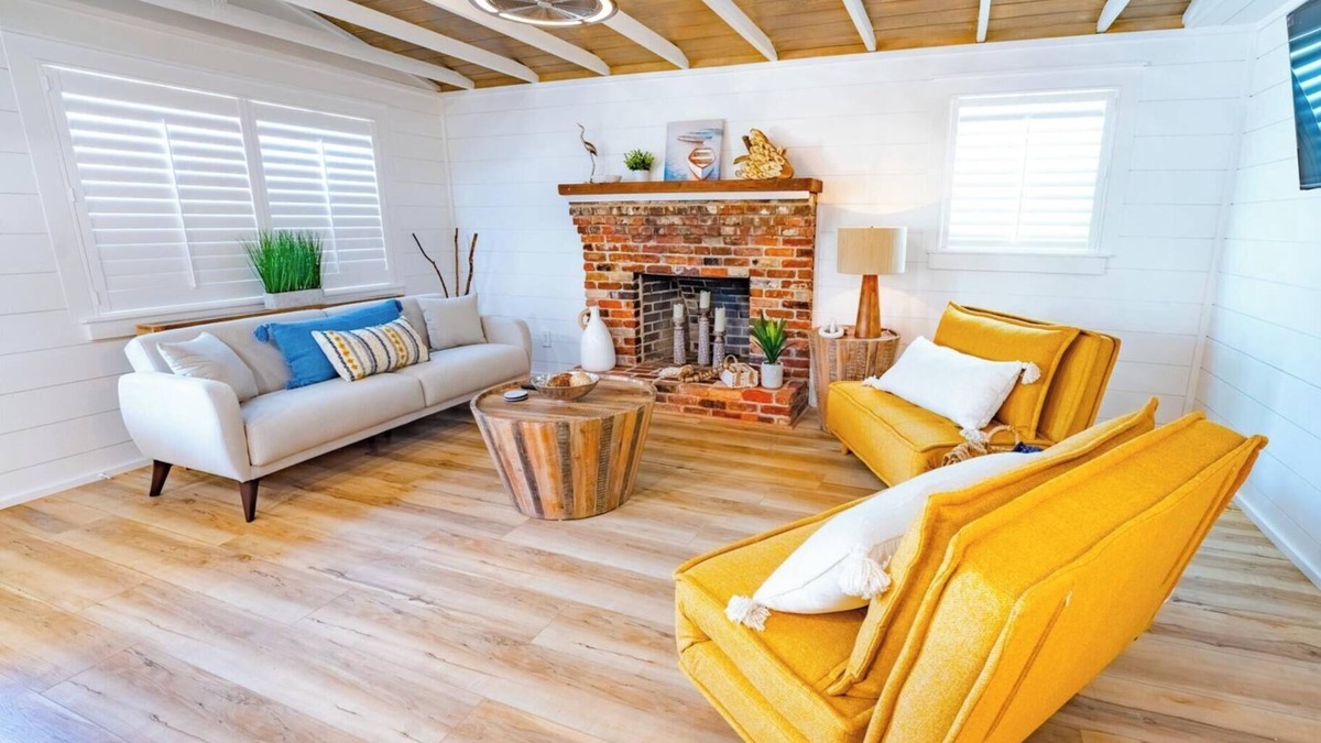 Bel Air House | Coastal Cottage 500 Steps from the Beach