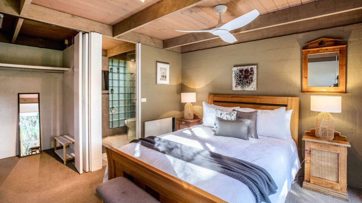Ocean Grove House | Coastal Couples Retreat
