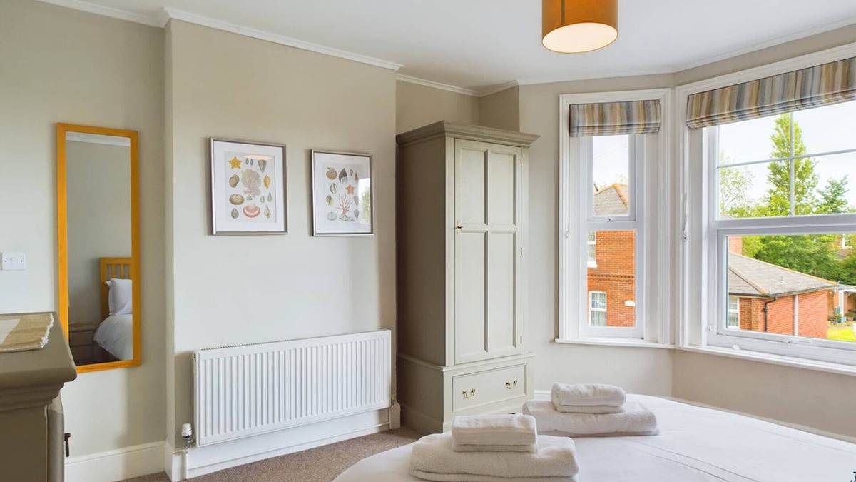 Ryde Ski Chalet | Coastal East View