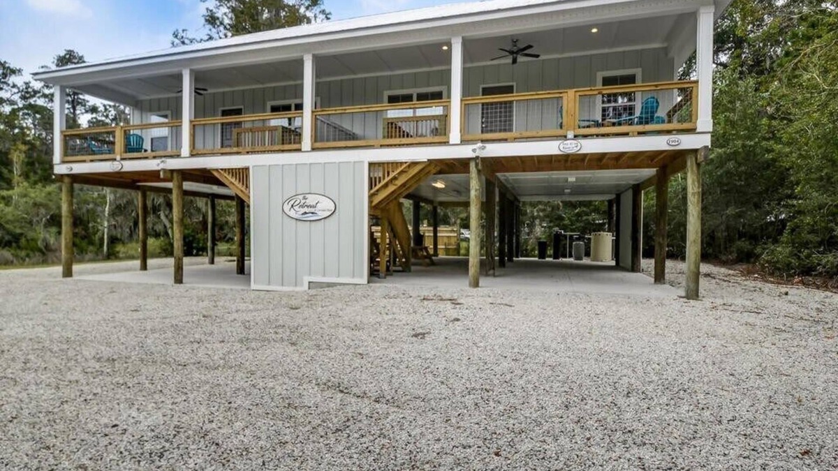 St. Marys House | Coastal Getaway – 2BR, Near Boat Ramp & Ferry