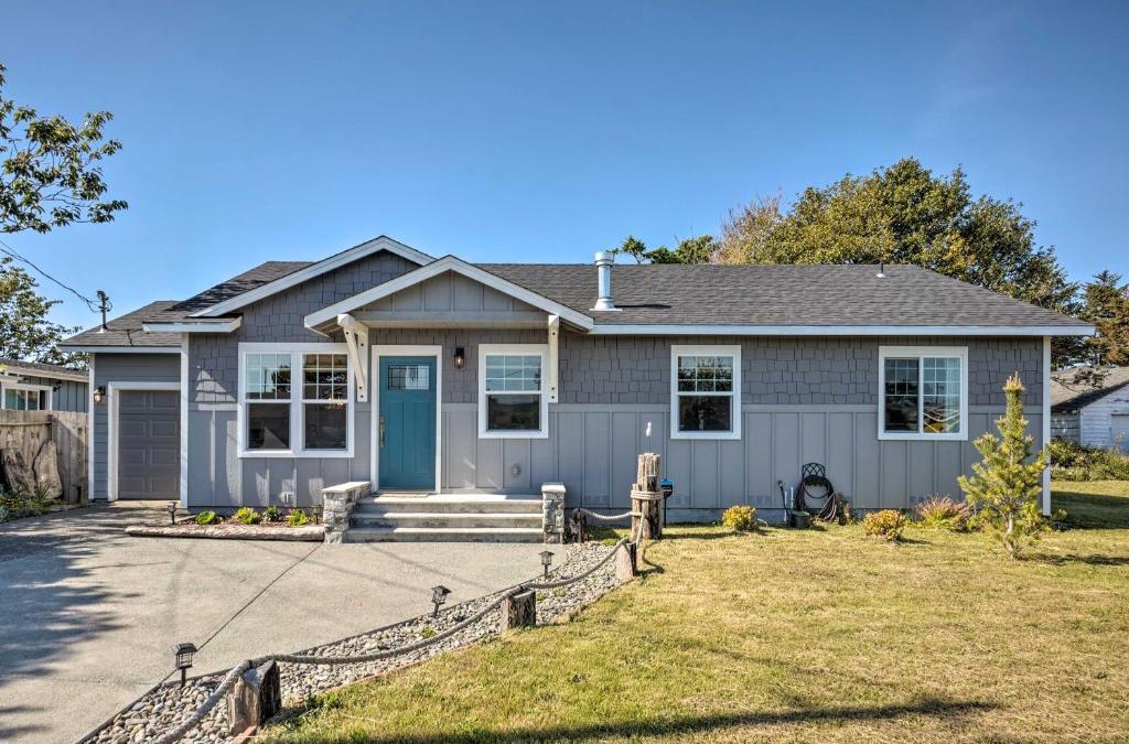 Crescent City North House | Coastal Getaway by Pebble Beach and Redwoods!