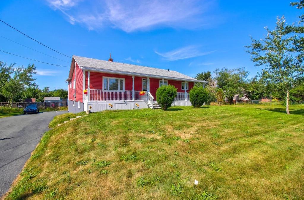 Conception Bay South House | Coastal Haven Awaits Discover Conception Bay South