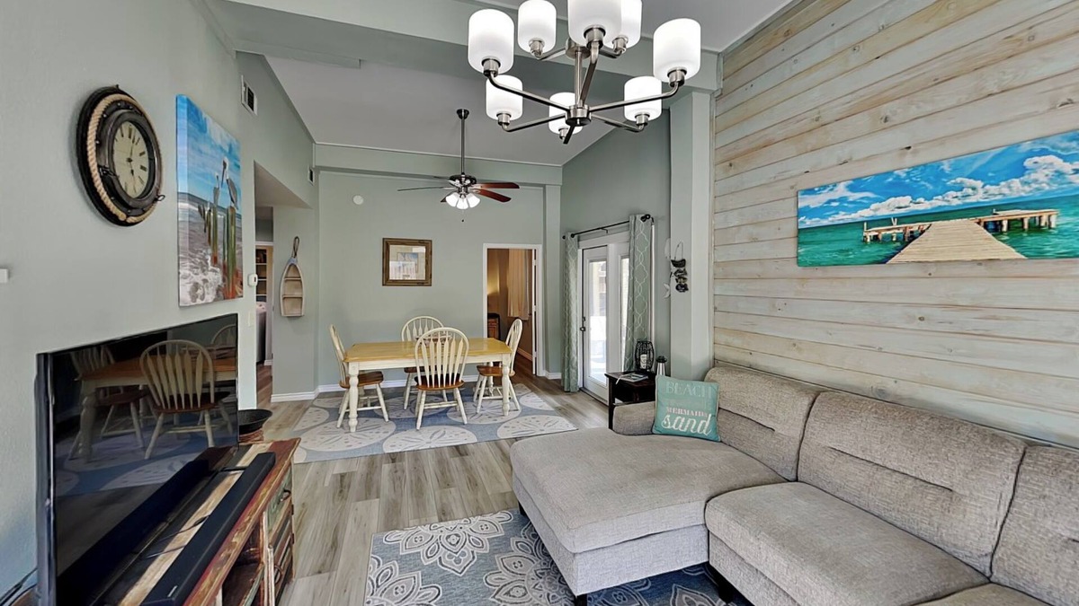 Leeward Sands House | Coastal Hideaway | Cozy + Pet-Friendly Retreat