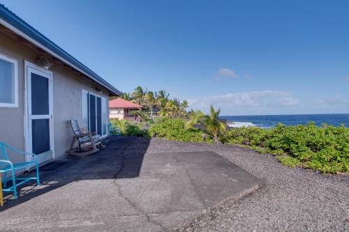 Keaau House | Coastal Keaau Home Ocean and Sunrise Views, Pool