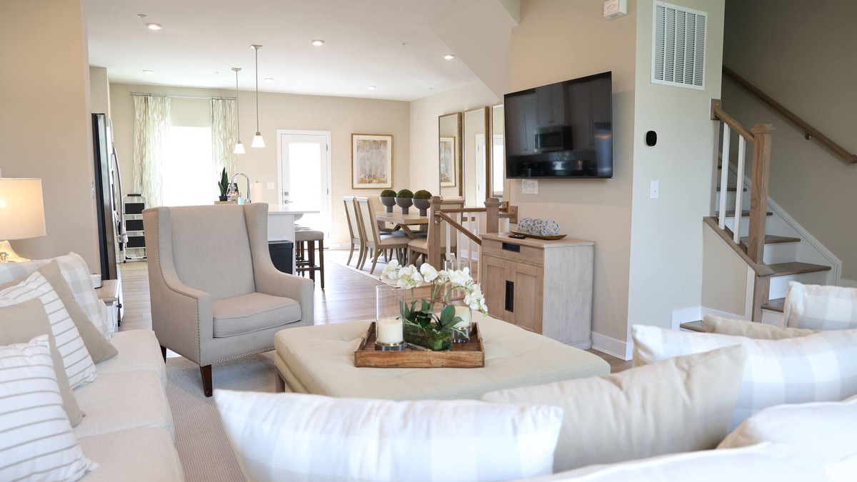 Bayside House | Coastal Luxury Townhome; Home Arcade, Pools, Pet-Friendly, Gym, Close to Beaches