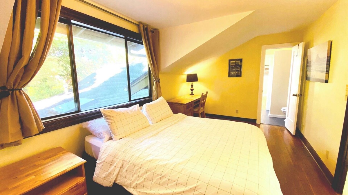 Springfield Apartment | Coastal Suite - The Annex