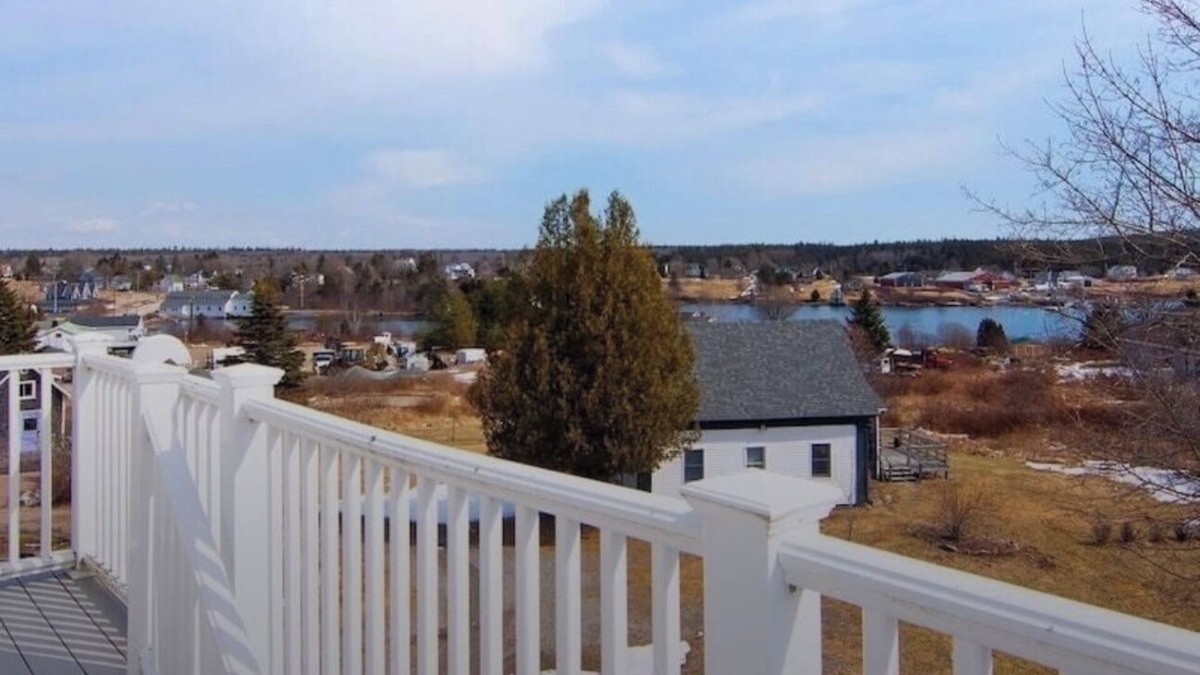 Winter Harbor Apartment | Coastal View 2 bedroom Apartment with Private Balcony in Winter Harbor, Maine