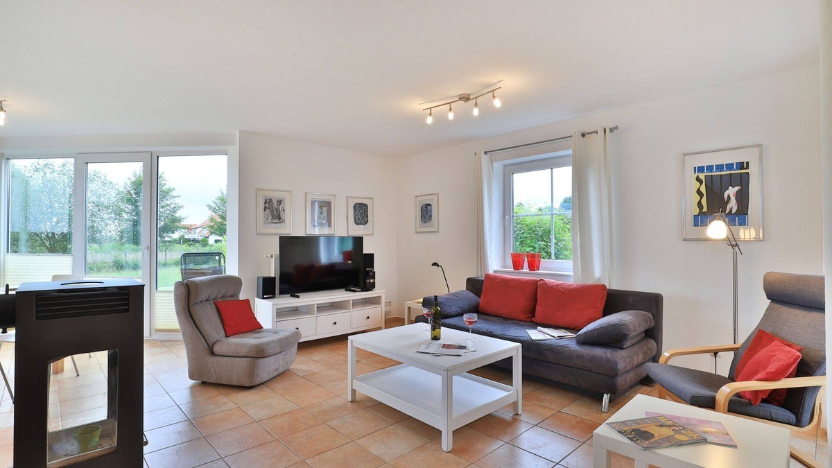 Dassow Apartment | Coastal view