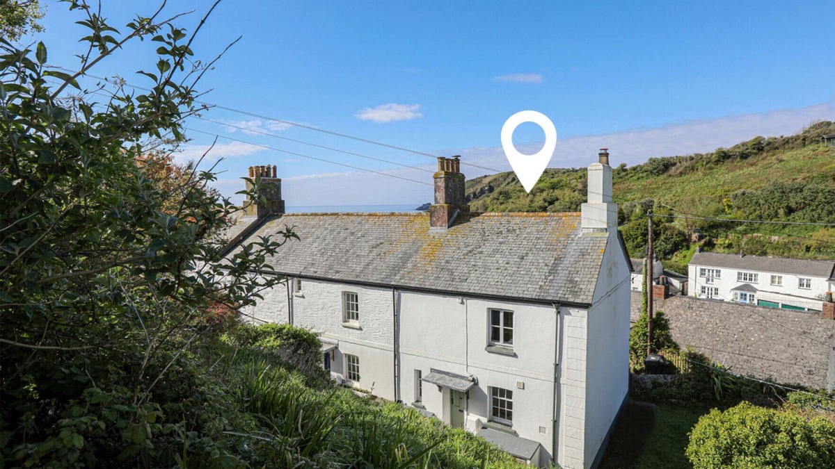 Portloe Cottage | Coastguard Cottage - Two Bedroom Cottage, Sleeps 5