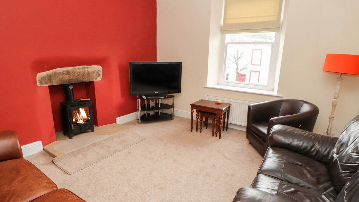 Cockermouth Cottage | COBBLEKEN, pet friendly, country holiday cottage in Cockermouth
