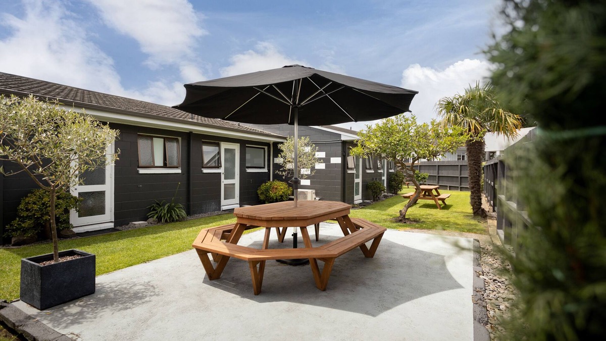 Otumoetai Hotel | Cobblestone Court Motel – Wenzel Motels