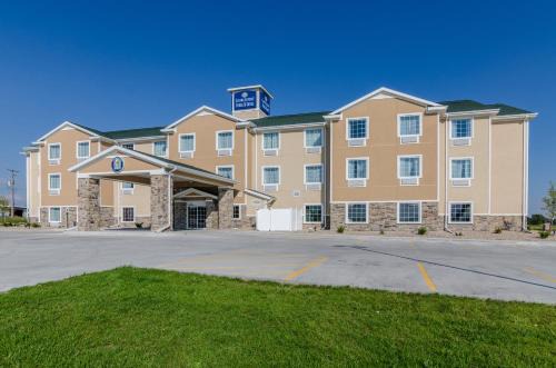 McCook Hotel | Cobblestone Hotel & Suites - McCook