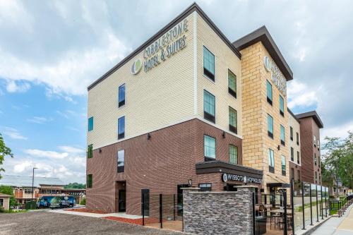 Hartford Hotel | Cobblestone Hotel & Suites Hartford