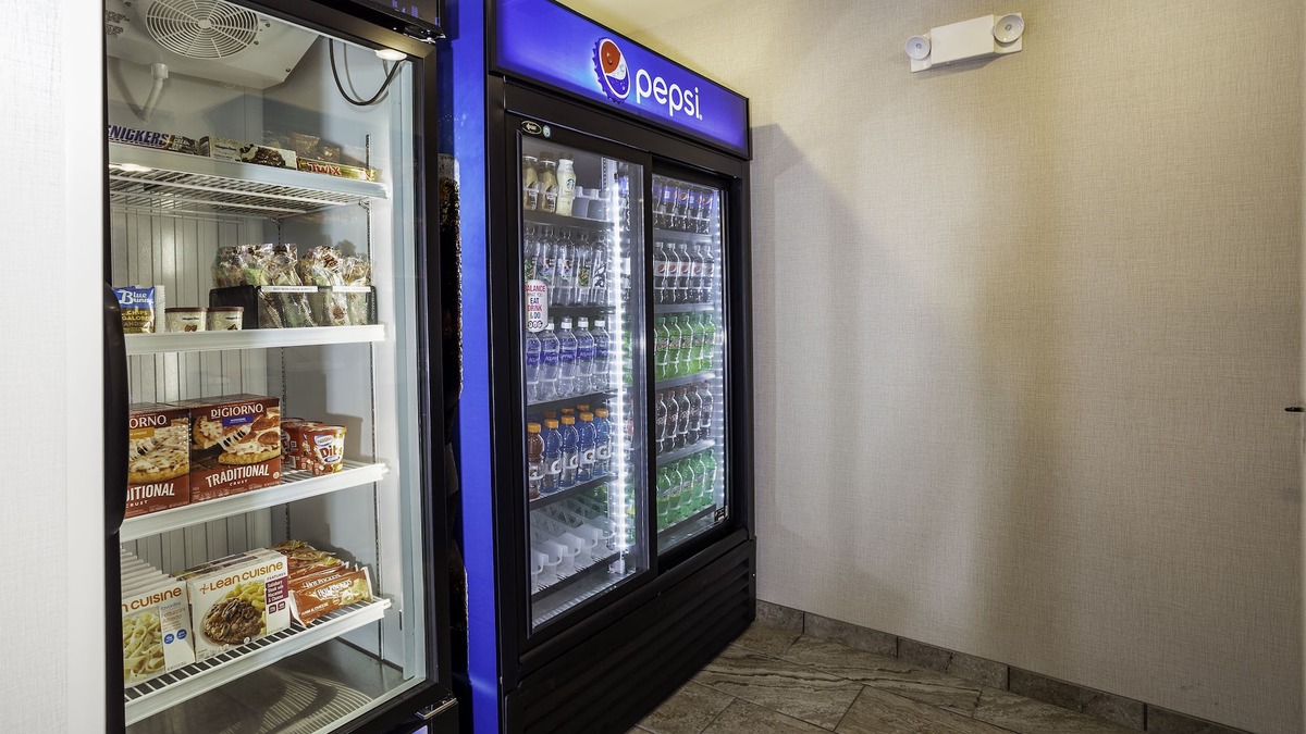Brookville Hotel | Cobblestone Inn & Suites - Brookville