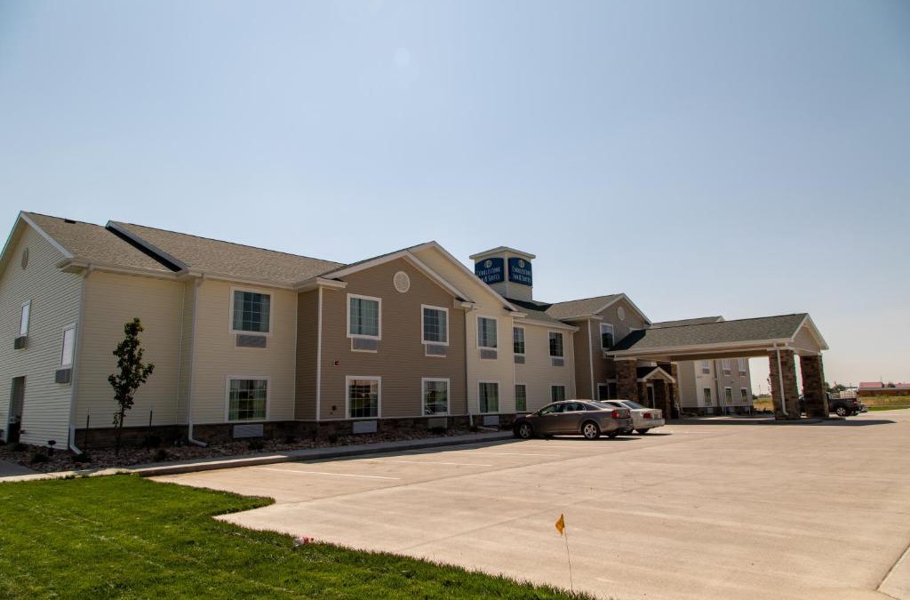 Springfield Hotel | Cobblestone Inn & Suites -Springfield