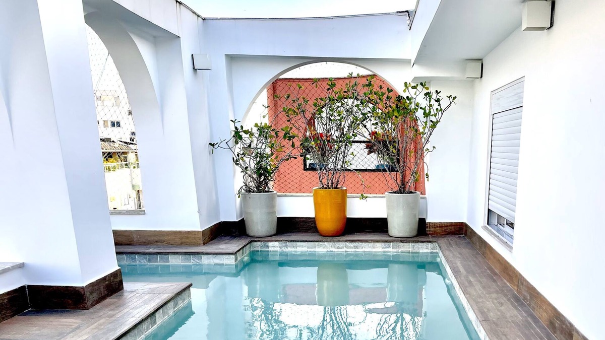 Vila Alzira Apartment | Cobertura 3 dormitórios, com piscina e churrasqueira privativas, até 6 pessoas