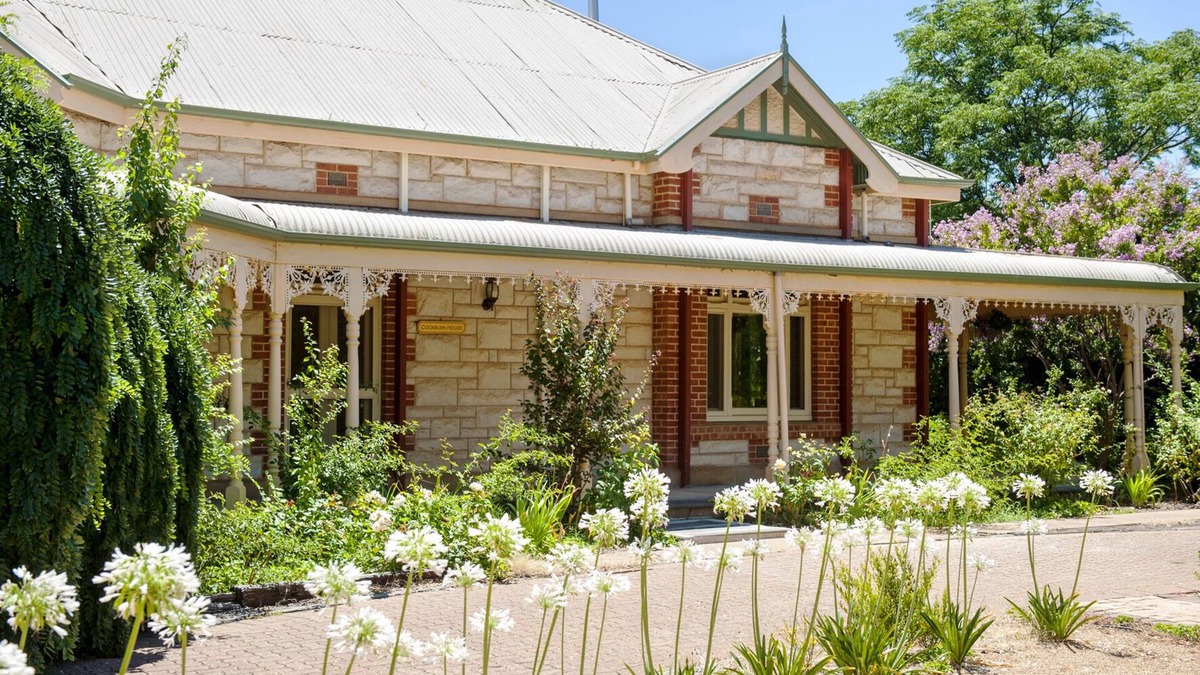 Belalie House | Cockburn House in Jamestown