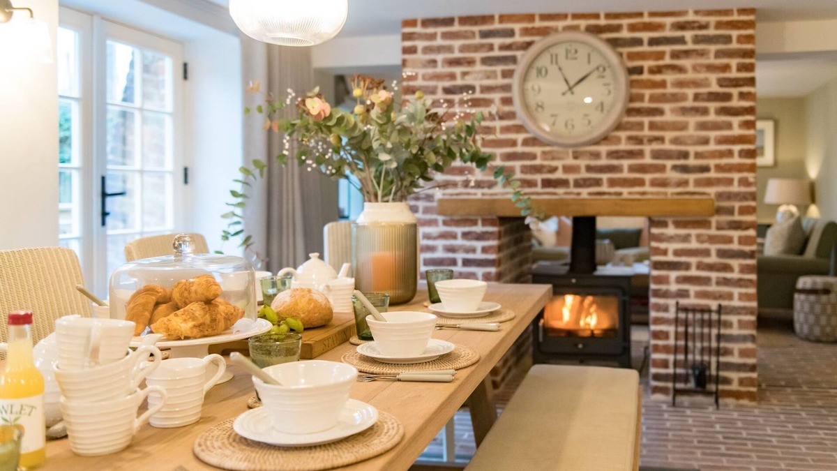 Elham Cottage | Cockpit Cottage - 3 bed - a holiday let that sleeps 6 guests in 3 bedrooms