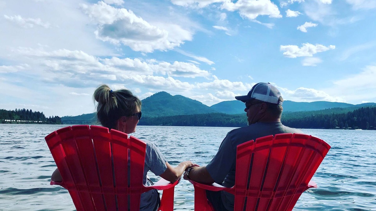 Sagle Cabin | Cocolalla Lake Beachfront Cabin Near Sandpoint ID