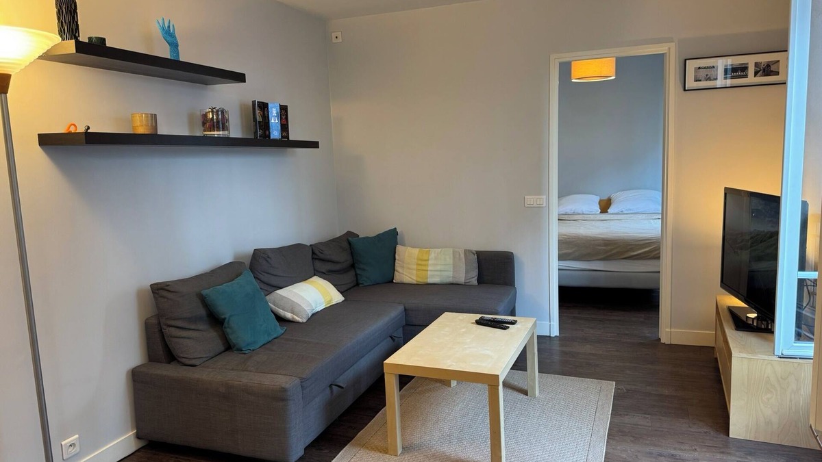 Ivry-port Apartment | Cocon Contemporain et Confortable Proche de Paris