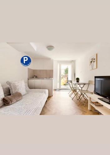 Mons-en-Baroeul Apartment | Cocon et parking privé sur place a 5min de lille