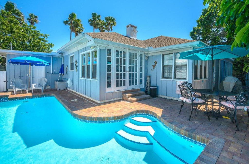 Bay Esplanade House | Coconut Beach House