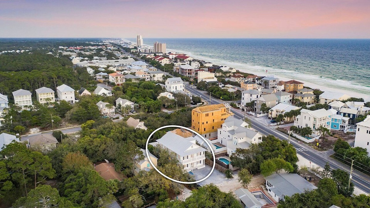 San Juan House | Coconut Cove - Luxury 30A Beach House in Seagrove with Private Pool