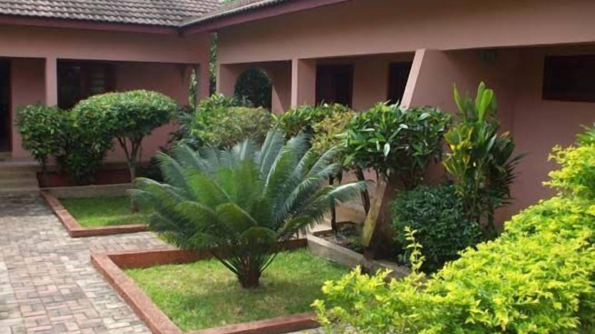 Obuasi Cabin | Coconut Grove Miners Lodge