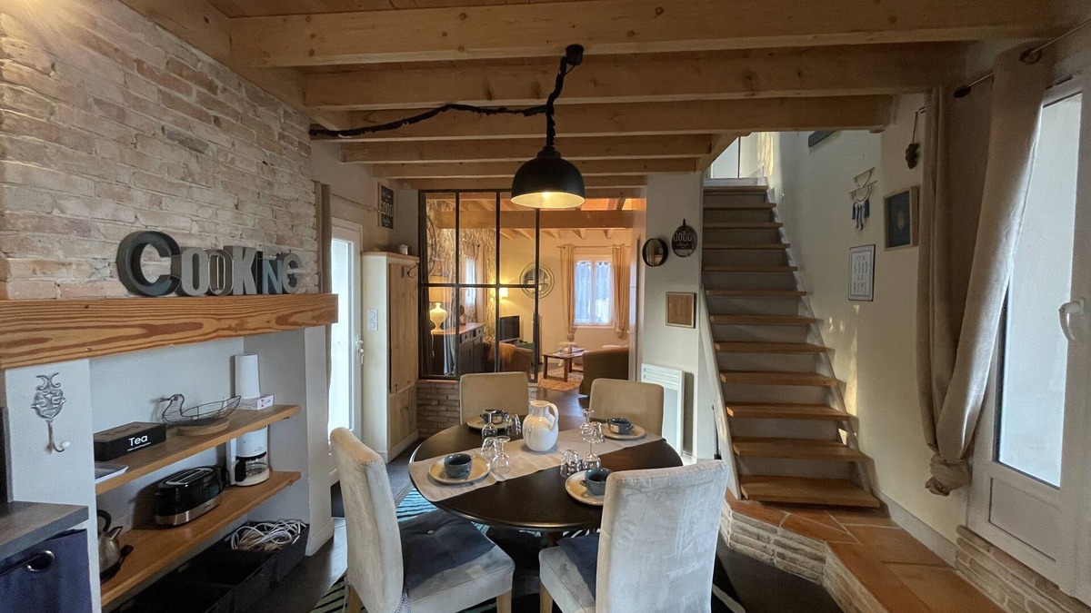 Belin-Beliet House | Cocooning gîte, swimming pool, near Bassin d'Arcachon, 30 min from beaches, sleeps 6
