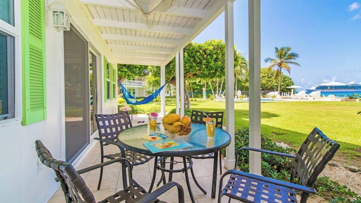 Seven Mile Beach Condo | Cocoplum #3 Oceanfront Condo on 7 Mile Beach