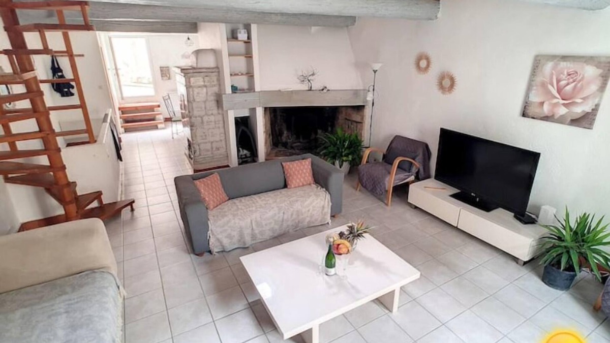 Fitou Apartment | Coeur de Fitou : Maison de Village Atypique