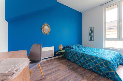 Cholet Apartment | Coeur de ville #B1 - Chambre privée dans logement partagée - Proche commerces et transports