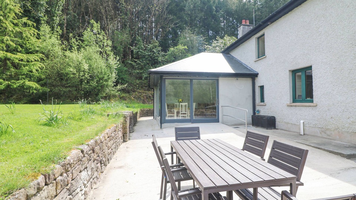 Ballymacarbry Cottage | Coffeys