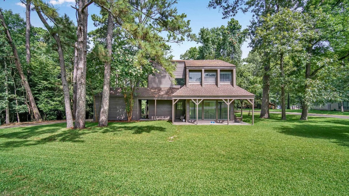 Cape Royale Cottage | Coldspring Cottage < 1 Mi to Lake Livingston!