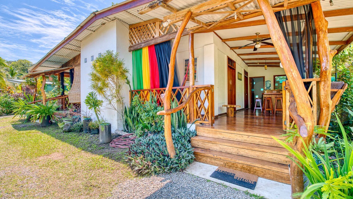 Puerto Viejo de Talamanca House | Colibri Ecolodge-Casa Mapache 3 min walk beach/town