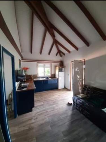 Trois-Rivieres House | colibri vert