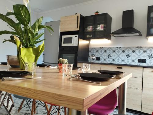 Cremieu Apartment | CoLiving des Moulins sur Crémieu 3étoiles - Proche de Lyon & Bugey