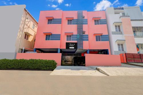 Chennai Hotel | Collection O DLF IT Park Ramapuram