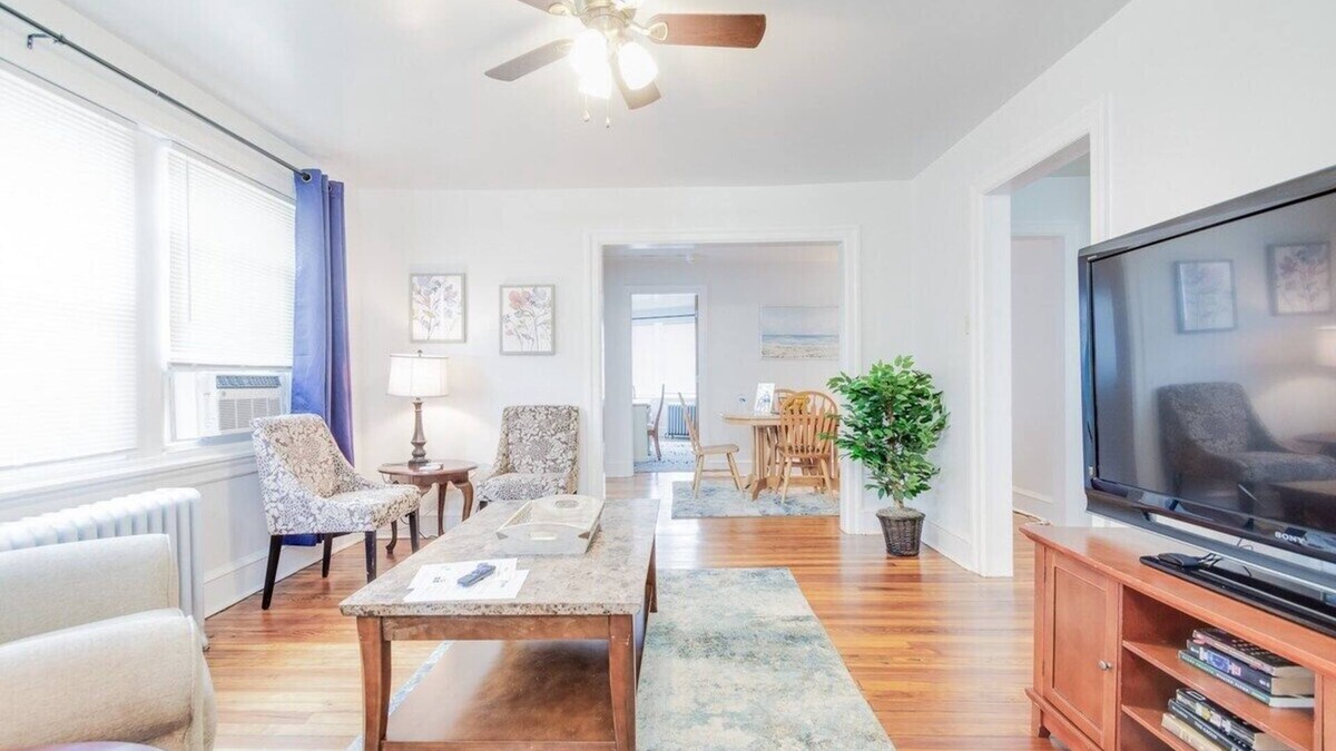Bryn Mawr Apartment | Colleges Bistros History Come See The Main Line