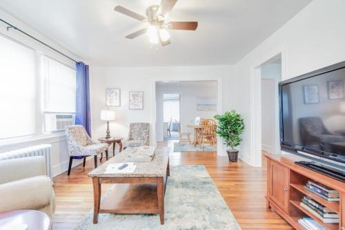 Bryn Mawr Apartment | Colleges Bistros History Come See The Main Line
