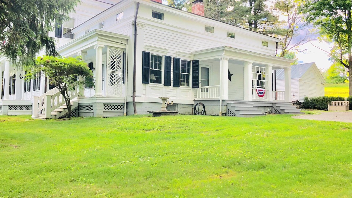 Lagrangeville Apartment | Collins Estate East Wing Efficiency 2 bed 2 bath, AC, in Lagrangeville, NY